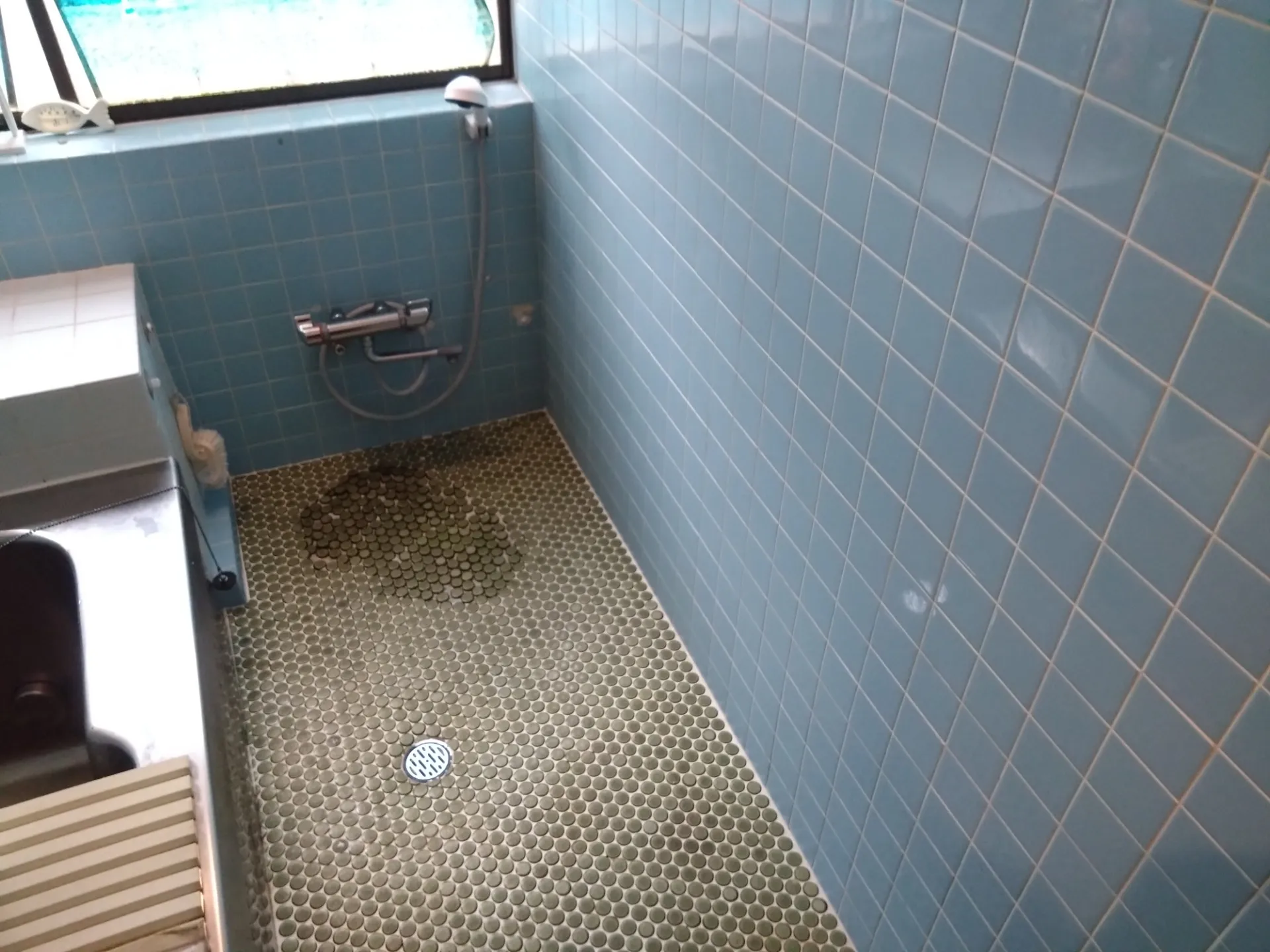タイル補修・浴室床面